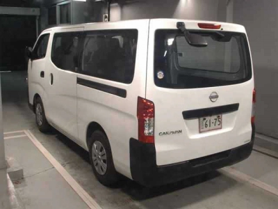 NISSAN NV350 CARAVAN