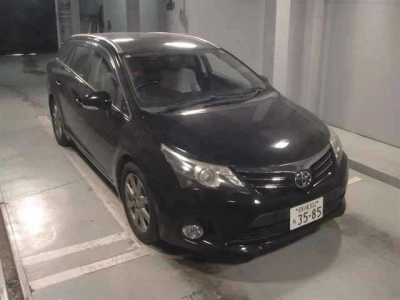 TOYOTA AVENSIS WAGON