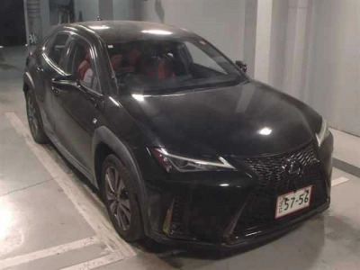 LEXUS UX