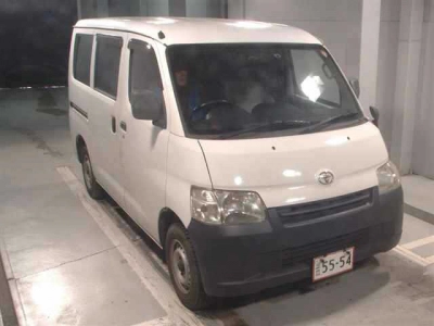 TOYOTA TOWN ACE VAN