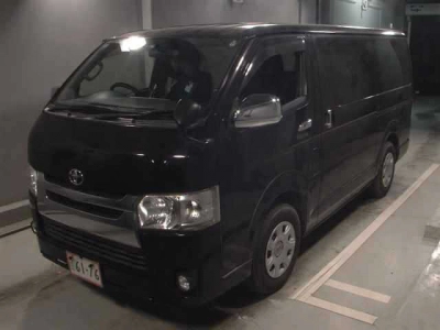 TOYOTA REGIUS VAN