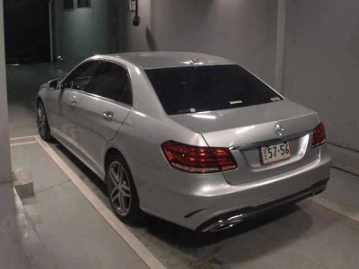 MERCEDES BENZ E CLASS