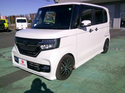 HONDA N BOX CUSTOM