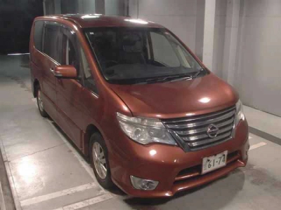 NISSAN SERENA