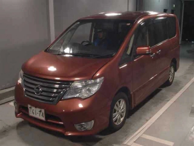 NISSAN SERENA