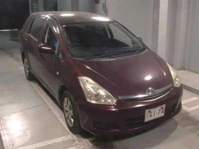 TOYOTA WISH