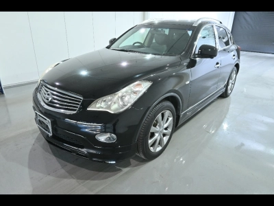 NISSAN SKYLINE CROSSOVER