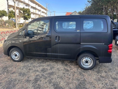 NISSAN NV200 VANETTE VAN