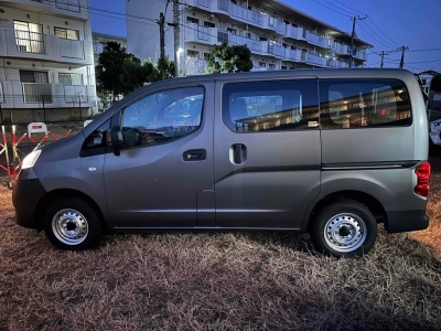 NISSAN NV200 VANETTE VAN