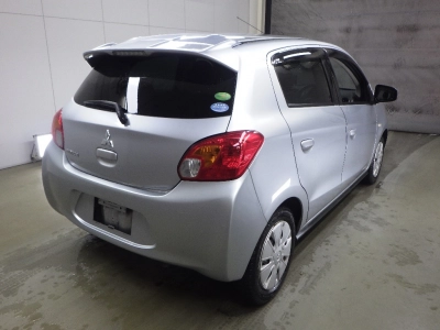 MITSUBISHI MIRAGE