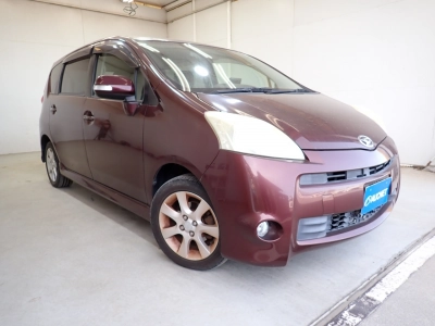 DAIHATSU BOON LUMINAS