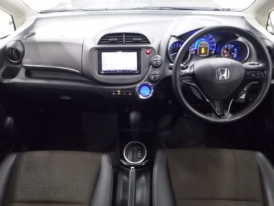 HONDA FIT SHUTTLE