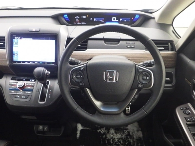 HONDA FREED+
