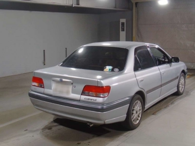TOYOTA CARINA