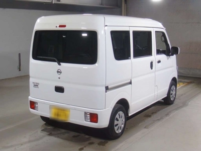 NISSAN NV100 CLIPPER