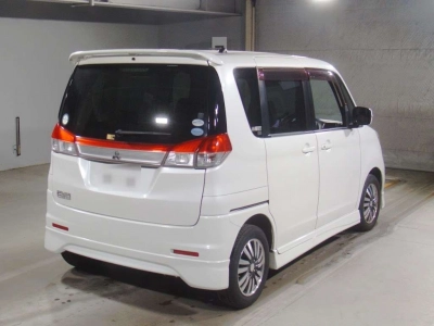 MITSUBISHI DELICA D:2
