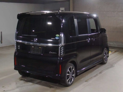 HONDA N BOX CUSTOM