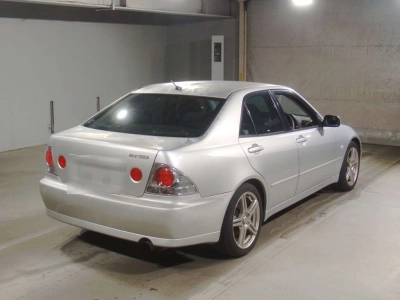 TOYOTA ALTEZZA