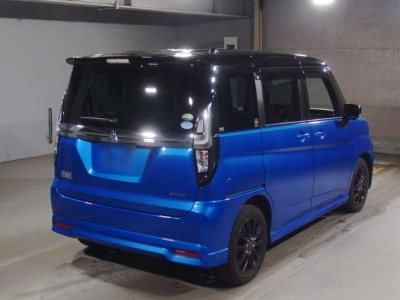 MITSUBISHI DELICA D:2