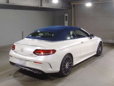 MERCEDES BENZ C CLASS