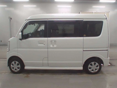NISSAN NV100 CLIPPER RIO