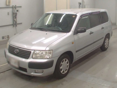 TOYOTA SUCCEED VAN