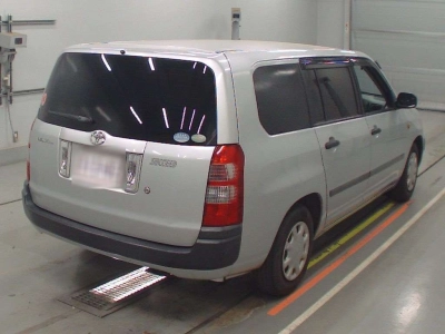 TOYOTA SUCCEED VAN