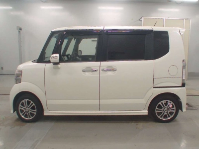 HONDA N BOX+CUSTOM