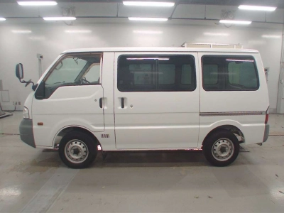 MAZDA BONGO VAN
