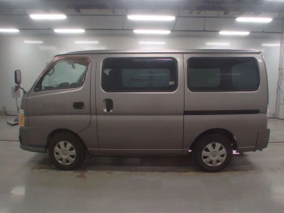 NISSAN CARAVAN