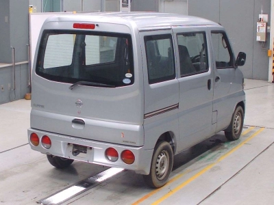NISSAN CLIPPER VAN