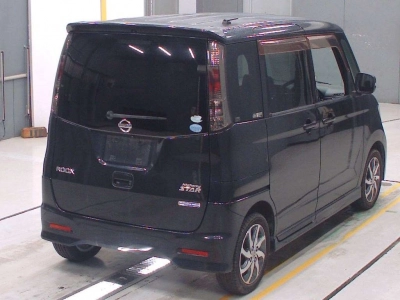 NISSAN ROOX