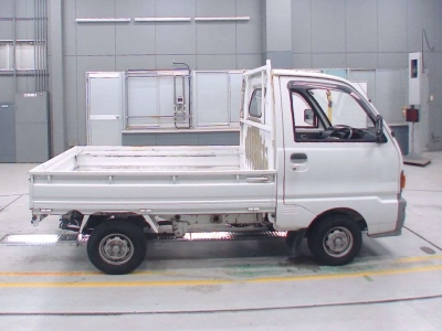 MITSUBISHI MINICAB TRUCK