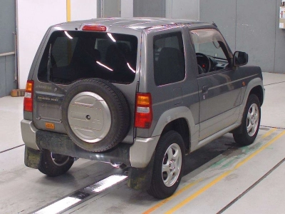 MITSUBISHI PAJERO MINI