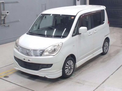 MITSUBISHI DELICA D:2