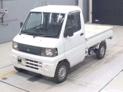 MITSUBISHI MINICAB TRUCK