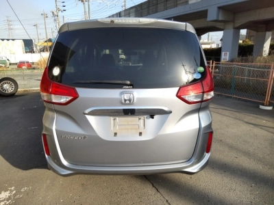 HONDA FREED+