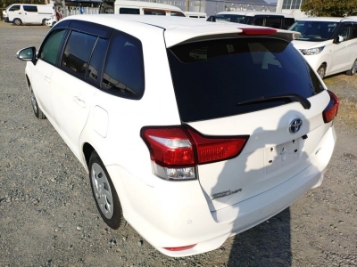 TOYOTA COROLLA FIELDER