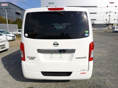 NISSAN NV350 CARAVAN