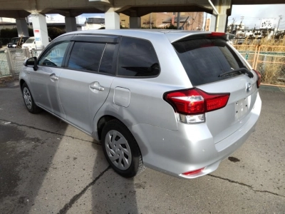 TOYOTA COROLLA FIELDER