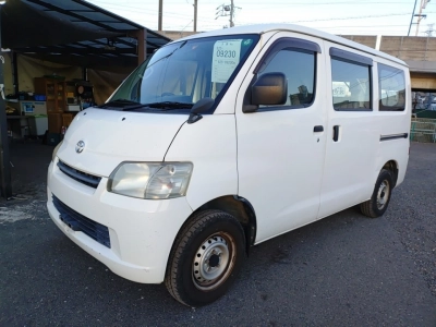 TOYOTA TOWN ACE