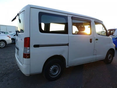 TOYOTA TOWN ACE