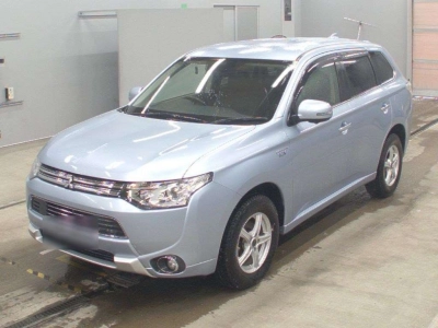 MITSUBISHI OUTLANDER PHEV