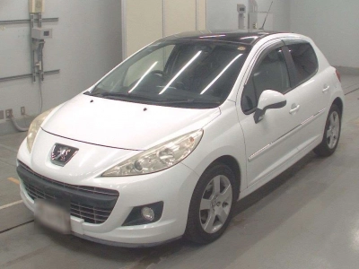PEUGEOT 207