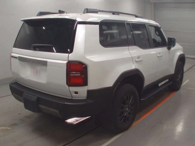 TOYOTA LAND CRUISER 250