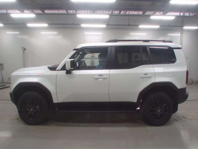 TOYOTA LAND CRUISER 250