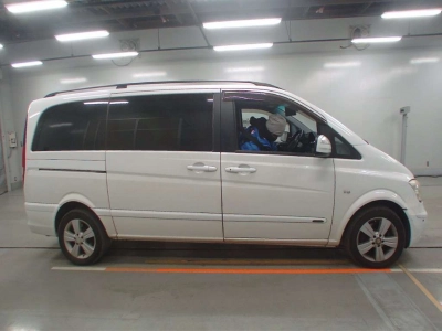 MERCEDES BENZ V CLASS