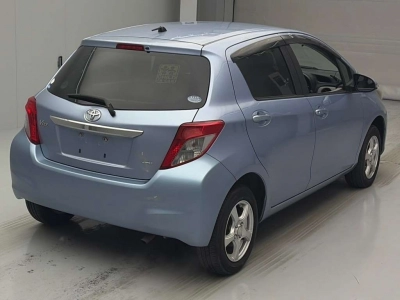 TOYOTA VITZ