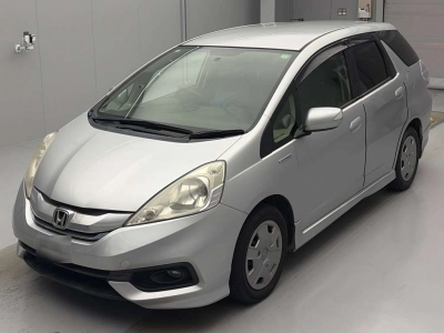 HONDA FIT SHUTTLE HYBRID