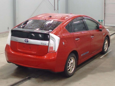 TOYOTA PRIUS PHV